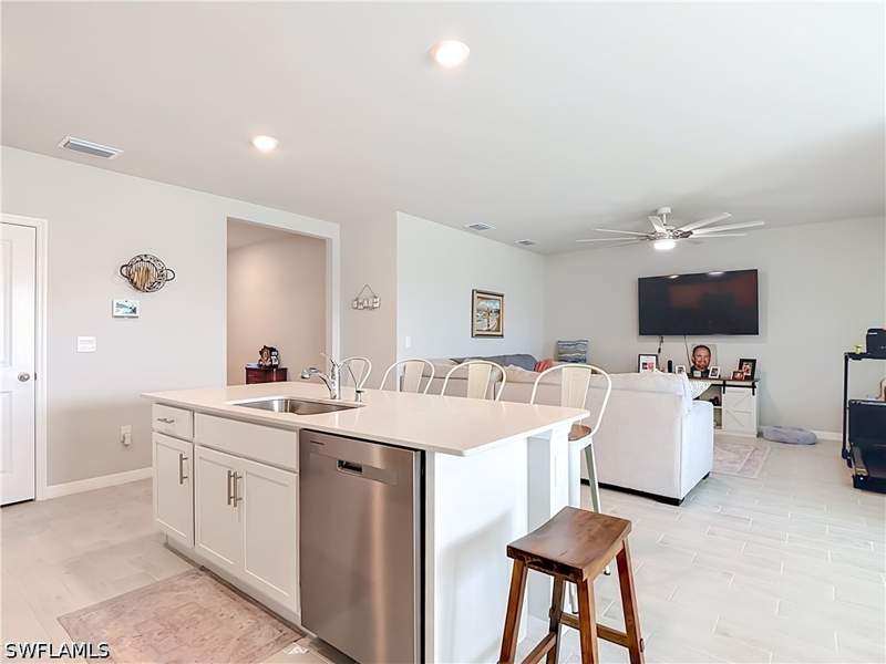 3 bedroom SingleFamilyResidence at 2161 NW 22nd Pl, Cape Coral, Cape Coral — photo 5