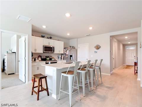 2161 NW 22nd Pl, Cape Coral FL - photo 6 of 33