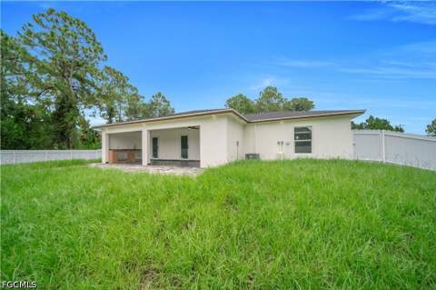 174 Blakely Ave S, Lehigh Acres FL - photo 24 of 29