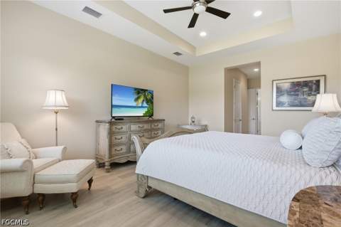 16014 Liguria Pl, Bonita Springs FL - photo 13 of 50