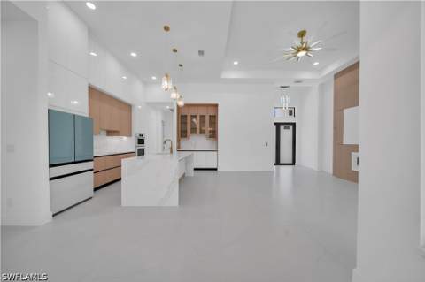 329 SW 26th Pl, Cape Coral FL - photo 6 of 39