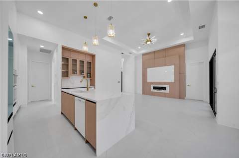 329 SW 26th Pl, Cape Coral FL - photo 8 of 39