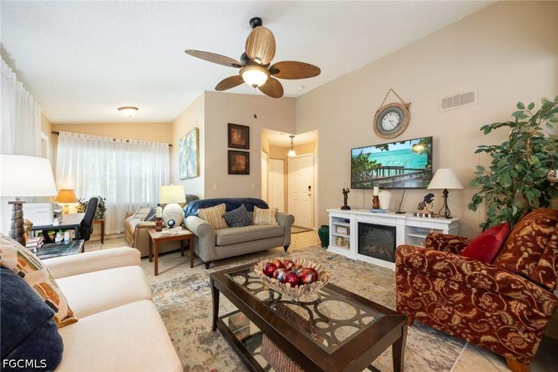 2 bedroom Condominium at 12591 Equestrian Cir 1210, Venetian Palms, Fort Myers — photo 3