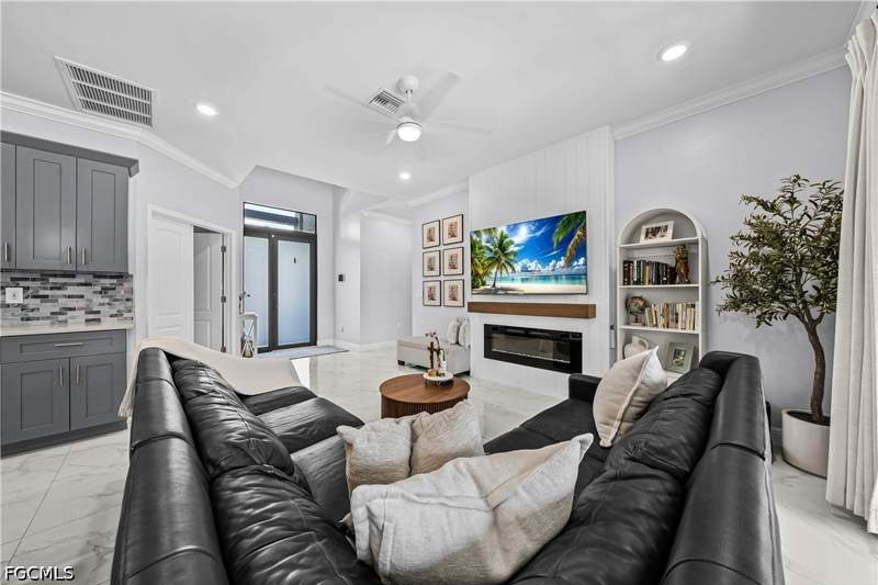 3 bedroom SingleFamilyResidence at 1405 Bruce Ave S, Lehigh Acres, Lehigh Acres — photo 5