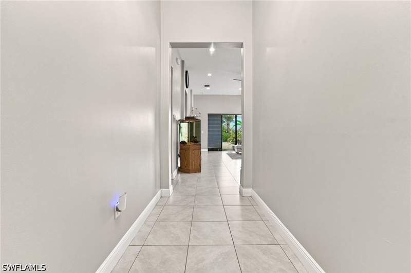 3 bedroom SingleFamilyResidence at 5071 Monza Ct, Maple Ridge, Ave Maria — photo 5