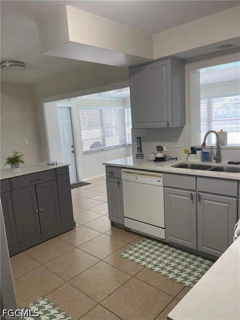2705 SE 17th Ave, Cape Coral FL - photo 18 of 25