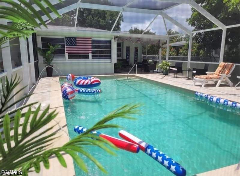 2 bedroom SingleFamilyResidence at 2705 SE 17th Ave, Cape Coral, Cape Coral — photo 3