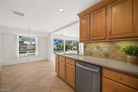 4102 SE 1st Pl, Cape Coral FL - photo 22 of 50