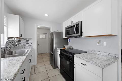 1776 Glenway Ct, Fort Myers FL - photo 7 of 33
