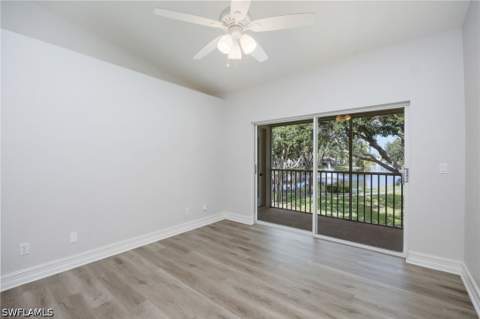 300 Diamond Cir 308, Naples FL - photo 17 of 33
