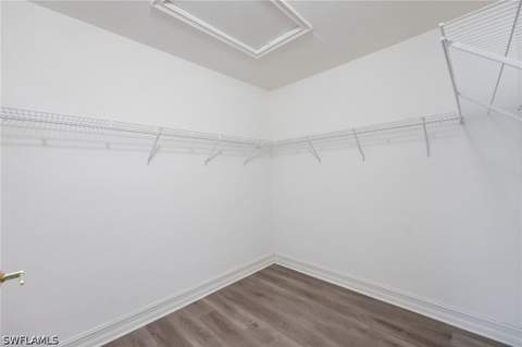 300 Diamond Cir 308, Naples FL - photo 19 of 33