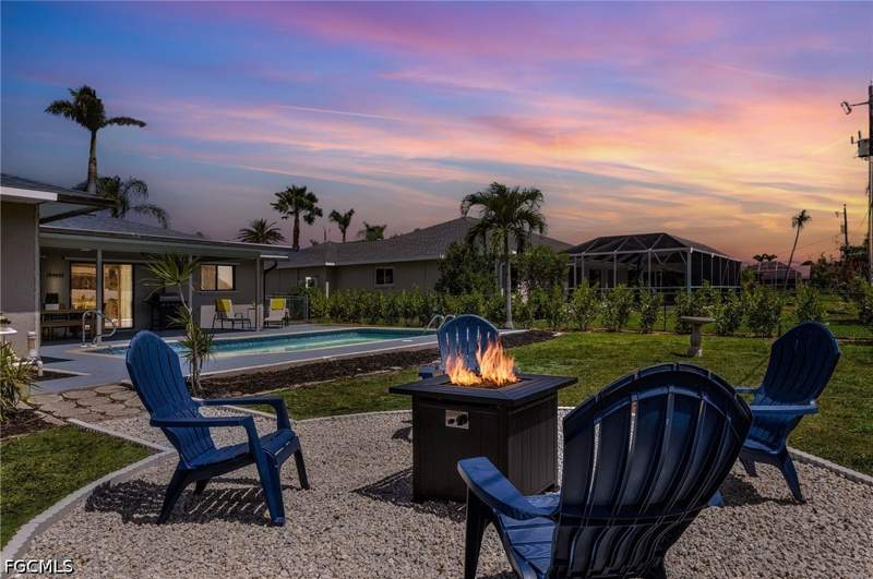 3 bedroom SingleFamilyResidence at 1424 SW 49th St, Cape Coral, Cape Coral — photo 2