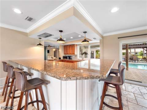 980 Bal Isle Dr, Fort Myers FL - photo 10 of 44