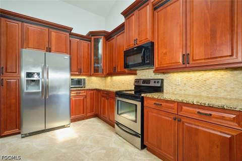 15440 Kilmarnock Dr, Fort Myers FL - photo 7 of 49
