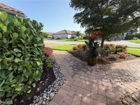 15227 Tolmino St, Naples FL - photo 23 of 28