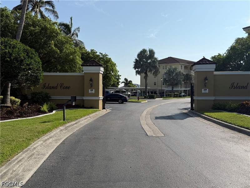 3 bedroom Condominium at 1789 Four Mile Cove Pkwy 545, Island Cove Of Cape Coral, Cape Coral — photo 3