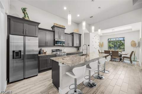 5126 SW 19th Ave, Cape Coral FL - photo 12 of 43