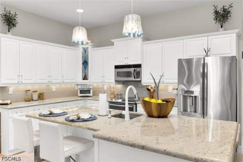 14610 Laguna Dr, Fort Myers FL - photo 7 of 36