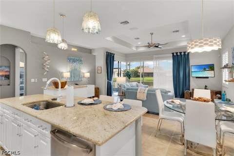 14610 Laguna Dr, Fort Myers FL - photo 9 of 36