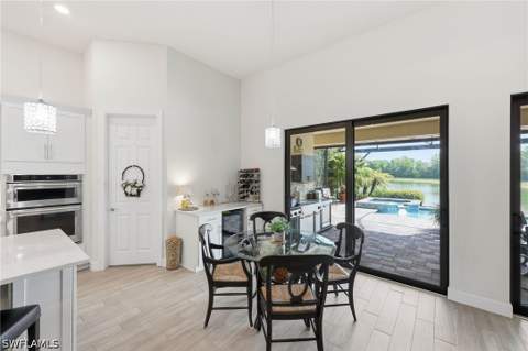 7759 Winding Cypress Dr, Naples FL - photo 10 of 38