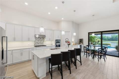 7759 Winding Cypress Dr, Naples FL - photo 9 of 38