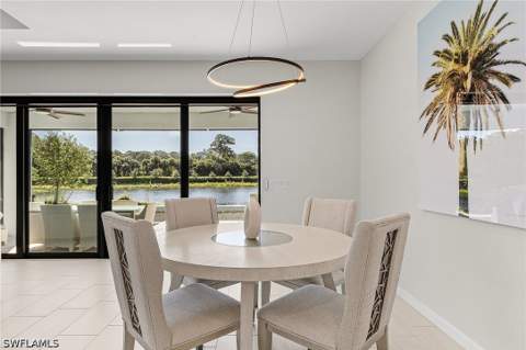 10440 Ventana Ln, Naples FL - photo 10 of 32