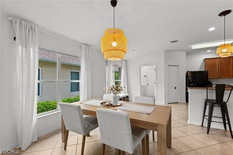 14635 Calusa Palms Dr, Fort Myers FL - photo 7 of 34