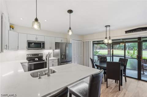 175 Forest Lakes Blvd 175, Naples FL - photo 11 of 36
