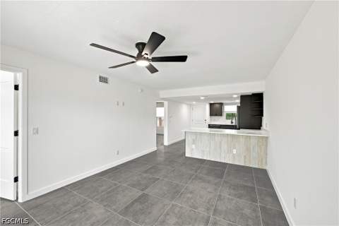 16881 Davis Rd 313, Fort Myers FL - photo 14 of 41