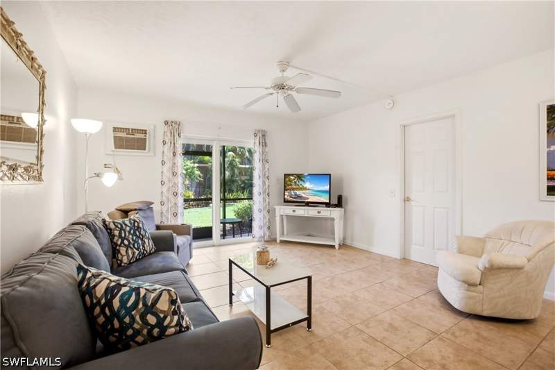 1 bedroom Condominium at 87 N Collier Blvd N2, Island Manor Apts, Marco Island — photo 3