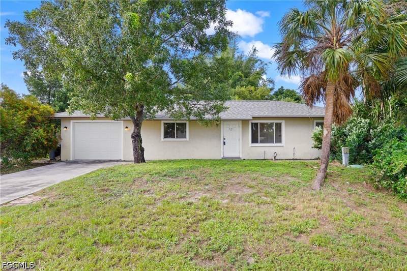 3 bedroom SingleFamilyResidence at 8121 Winged Foot Dr, San Carlos Park, Fort Myers — photo 2