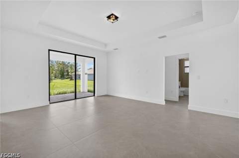 208 Pembroke St, Lehigh Acres FL - photo 8 of 10