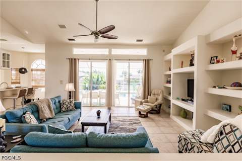 4315 SW 26th Ct, Cape Coral FL - photo 10 of 37