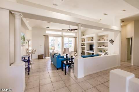 4315 SW 26th Ct, Cape Coral FL - photo 7 of 37