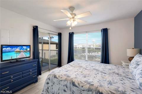 16881 Davis Rd 624, Fort Myers FL - photo 11 of 23
