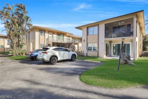 16881 Davis Rd 624, Fort Myers FL - photo 22 of 23
