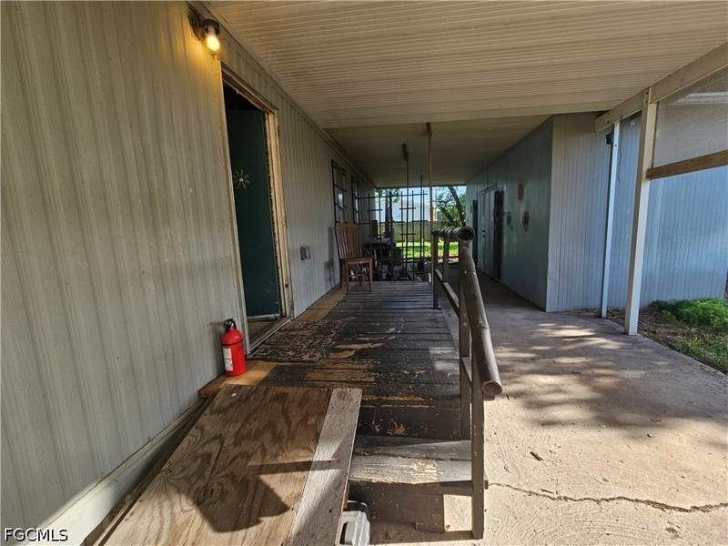 2 bedroom ManufacturedHome at 18210 Deuce Rd, Palm Creek, North Fort Myers — photo 3