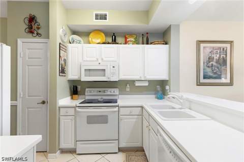 3935 Loblolly Bay Dr 303, Naples FL - photo 7 of 38