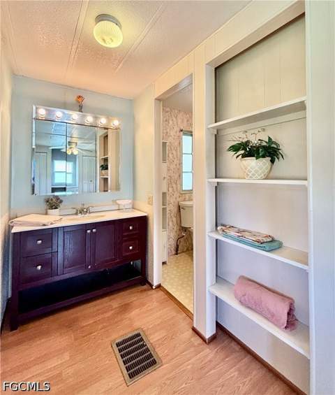518 Pine Tree Ct, North Fort Myers FL - photo 19 of 27