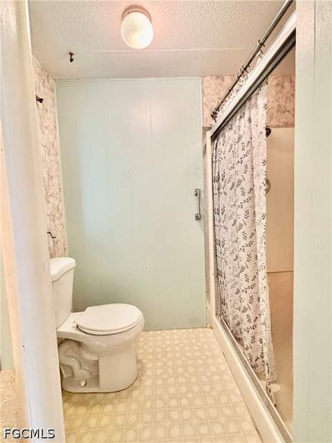518 Pine Tree Ct, North Fort Myers FL - photo 22 of 27