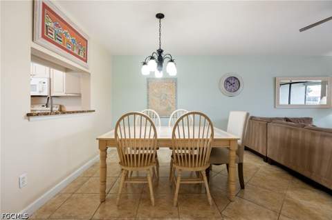 3813 SE 11th Pl 1214, Cape Coral FL - photo 11 of 39