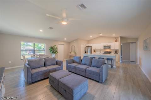 8152 Pelican Rd, Fort Myers FL - photo 14 of 24