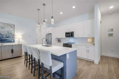 4208 NW 13th St, Cape Coral FL - photo 8 of 31
