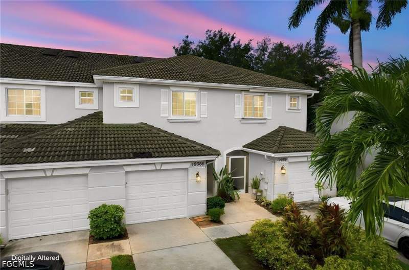2 bedroom Townhouse at 10088 Pacific Pines Ave, Cypress Landing, Fort Myers — photo 2