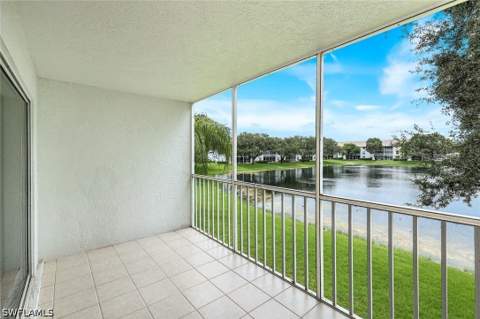 9580 Victoria Ln 205, Naples FL - photo 21 of 25