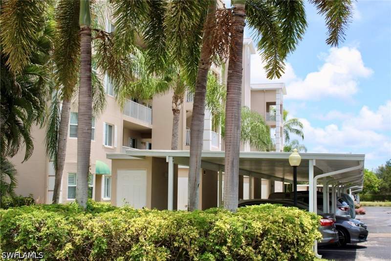 2 bedroom Condominium at 19880 Breckenridge Dr 201, Breckenridge, Estero — photo 2