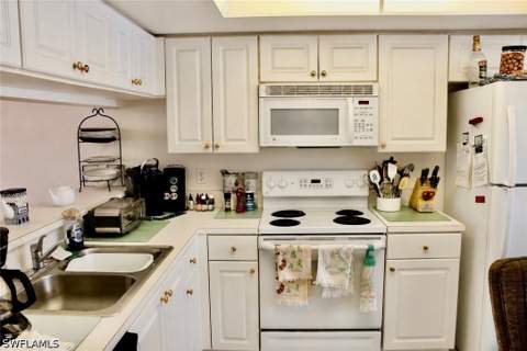 19880 Breckenridge Dr 201, Estero FL - photo 23 of 32