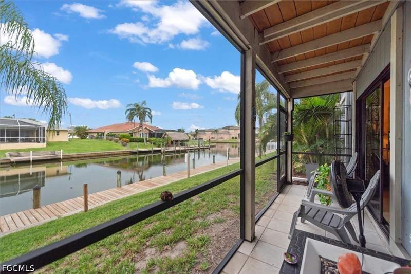 2 bedroom Condominium at 816 SW 48th Ter 102, Cape Regatta Condo, Cape Coral — photo 5