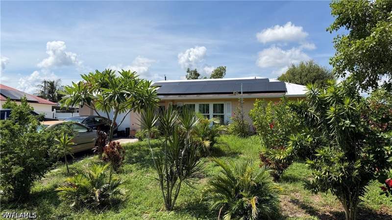 2 bedroom SingleFamilyResidence at 5300 23rd Ave SW, Golden Gate City, Naples — photo 2