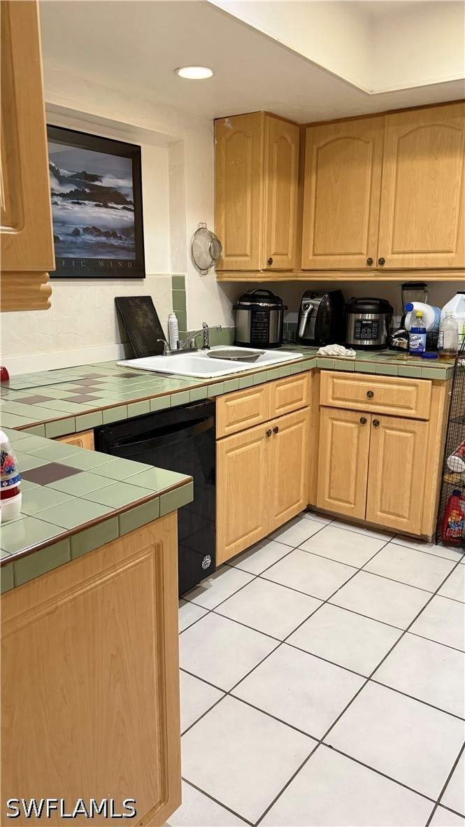 2 bedroom SingleFamilyResidence at 5300 23rd Ave SW, Golden Gate City, Naples — photo 5